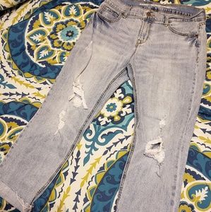Distressed boyfriend jeans